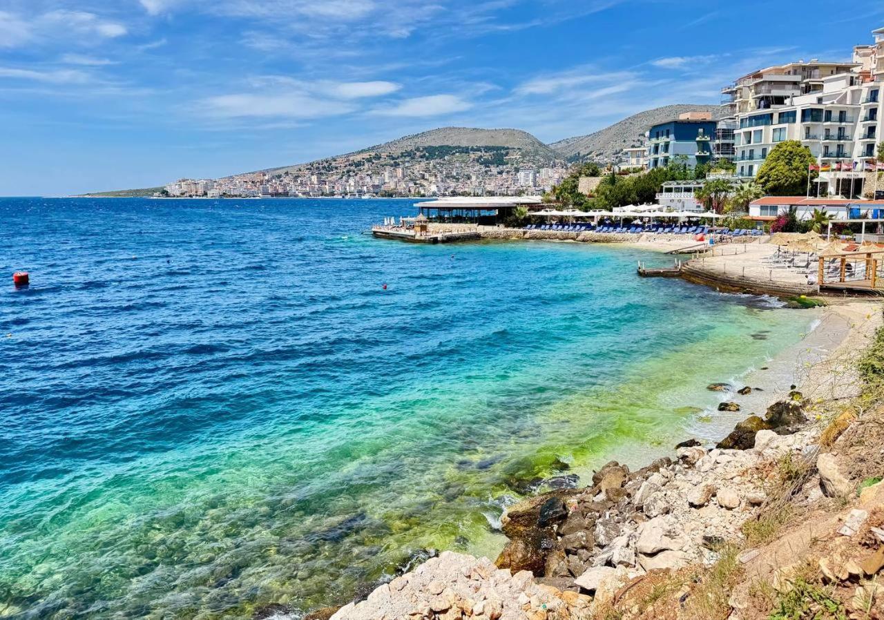 Appartement Viola Sea View Penthouse à Saranda Extérieur photo