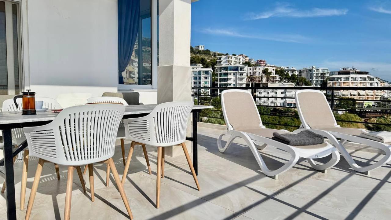 Appartement Viola Sea View Penthouse à Saranda Extérieur photo